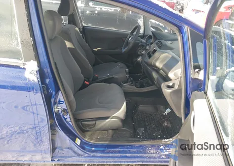 2010 Honda Fit из США, поврежденный, VIN JHMGE8G23AS008748